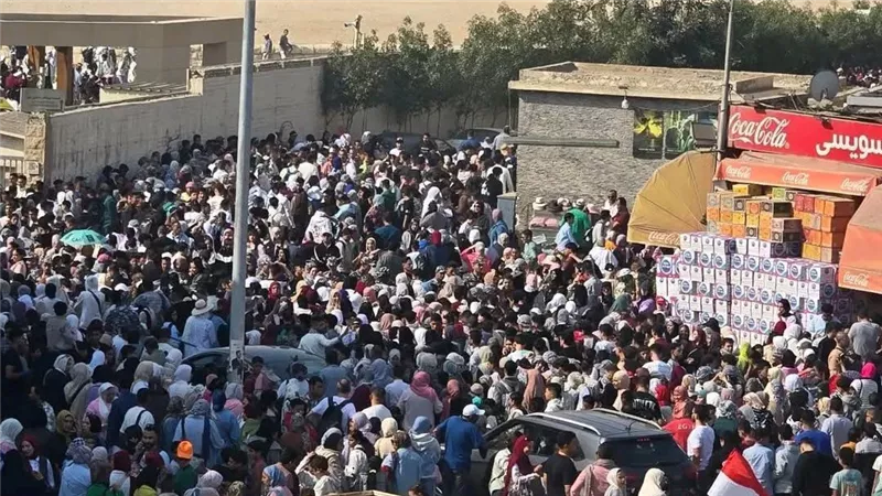 انبهار عالمي و«ترند» سياحي جديد… خبير: أعداد قياسية زائرة للمتحف المصري الكبير