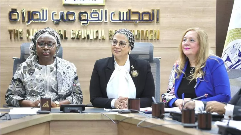 المستشارة أمل عمار تستقبل وفد مفوضية الاتحاد الإفريقي