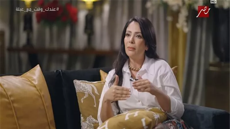 منى زكي: كلمة حملات بقت ماسخة وكان عليا ديون بسبب دخولي الإنتاج