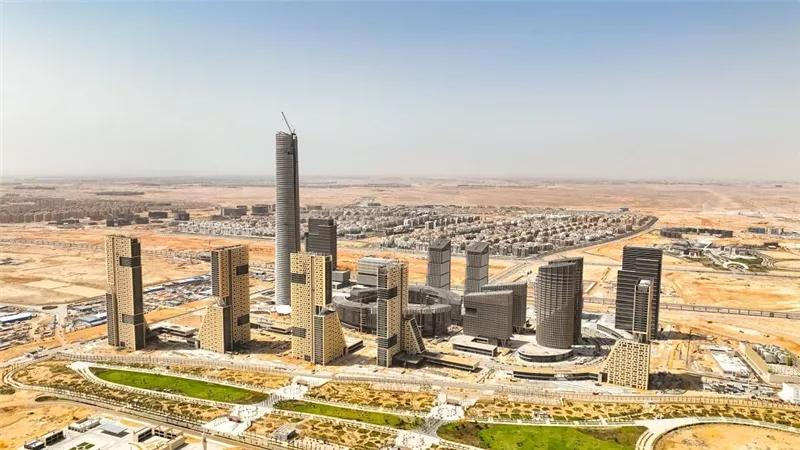 رئيس الوزراء: سلمنا عددا كبيرا من الوحدات للموظفين المنقولين للعاصمة الجديدة