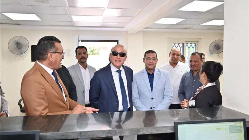 تموين الأقصر يضخ 82.5 مليون رغيف خبز ويفتتح 40 سوقًا لليوم الواحد لدعم المواطن