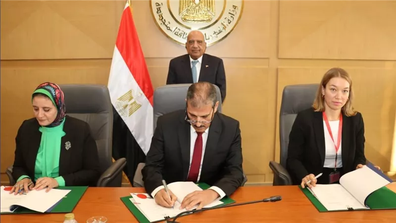 وزير الكهرباء: نعمل على تحويل الشبكة القومية للكهرباء إلى شبكة ذكية 