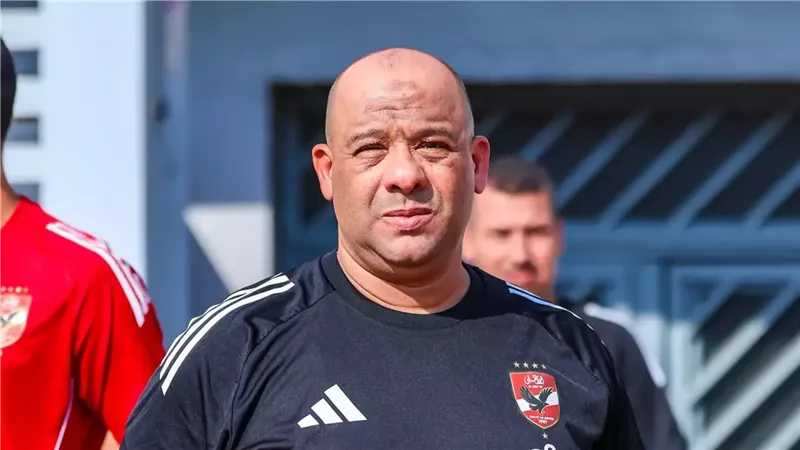 وليد صلاح الدين: الأهلي يعتمد على الحلول الفردية ويفتقد للانسجام