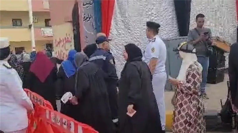 المرأة البحراوية تتصدر المشهد في انتخابات مجلس النواب 2025 