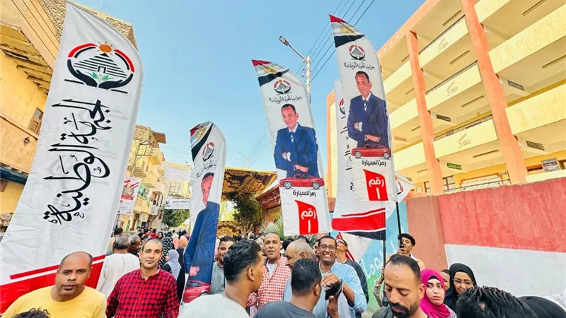 إقبال كثيف من الناخبين على لجان الاقتراع بمحافظة الأقصر