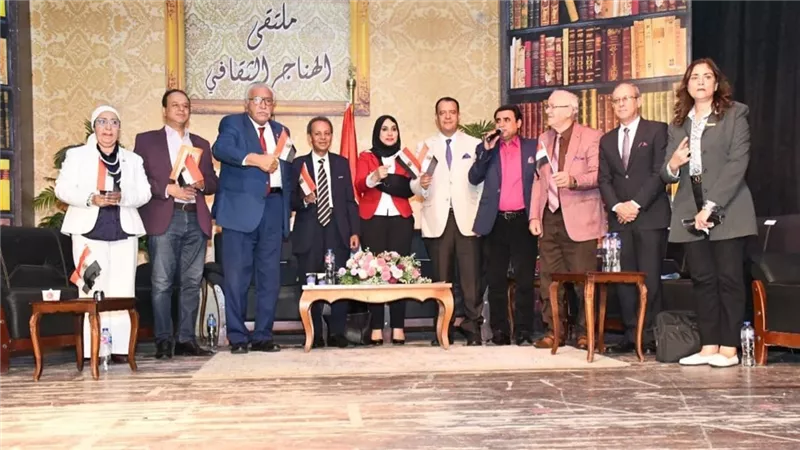 فى ملتقى الهناجر الثقافي 