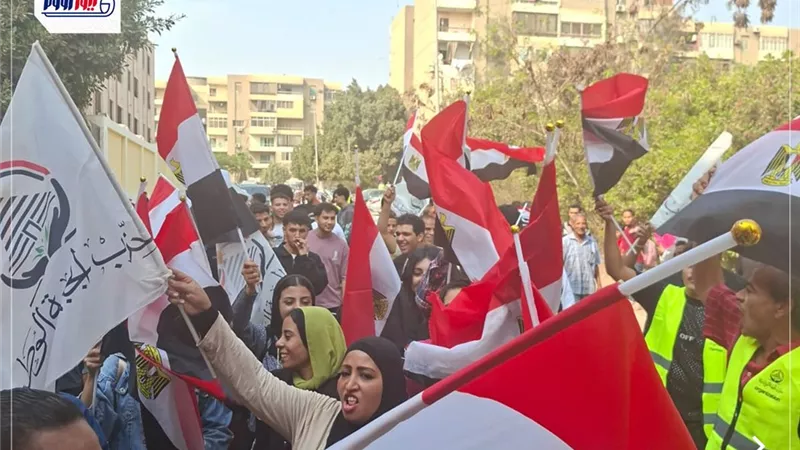 الهيئة الوطنية ترصد زحاما شديدا بـ10 لجان فرعية بالفيوم وأسيوط وأسوان