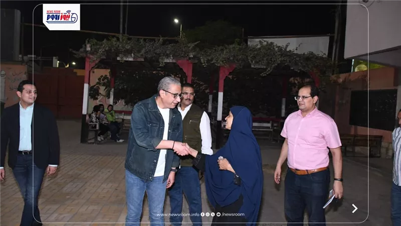 محافظ الفيوم يتفقد عدداً من لجان التصويت بانتخابات مجلس النواب 