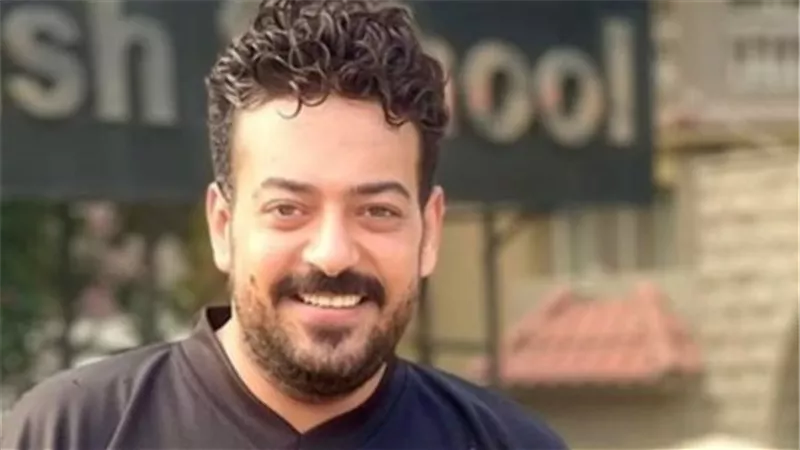 وفاة المطرب الشعبي إسماعيل الليثي تتسبب في صدمة لتامر أمين