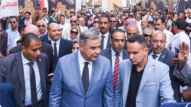 محافظ الإسكندرية يتفقد سير العملية الانتخابية في انتخابات مجلس النواب 2025