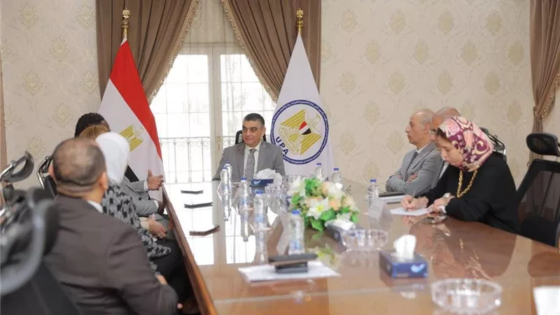 عقد اجتماع بين هيئة الشراء الموحد ومجموعة علي بابا وشركة أورثوهاوس