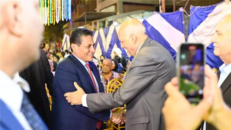 حضور جماهيري كبير.. أهالي عين الصيرة يدعمون المستشار طاهر الخولي