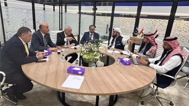 وفد السياحة يبحث الاستعدادات للحج وخدمات الضيافة بالمشاعر لكافة البرامج 