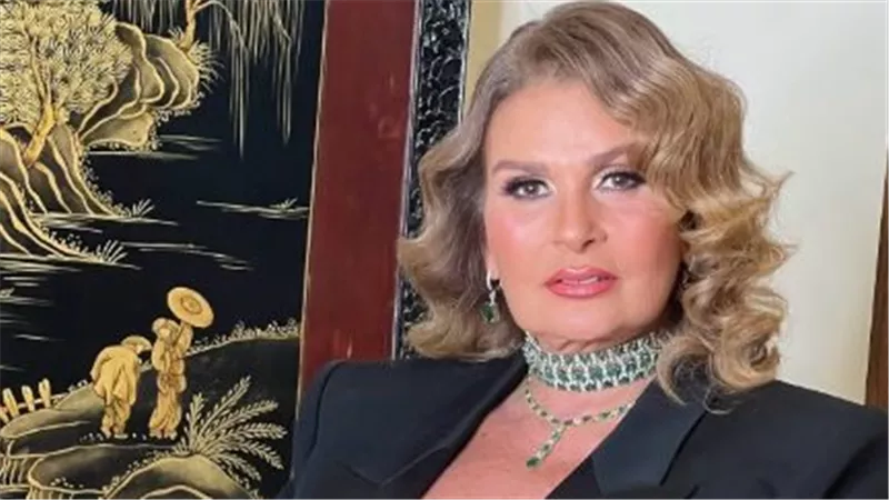 يسرا تحتفل بعيد ميلاد فاروق حسني: رؤية ثقافية وأثر دائم على الساحة الفنية