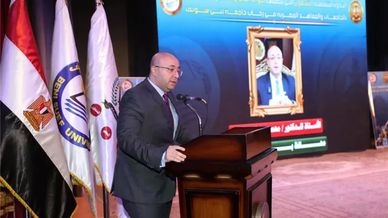 محافظ بنى سويف: مصر حققت خلال السنوات العشر الأخيرة أكبر حركة بناء وتنمية 