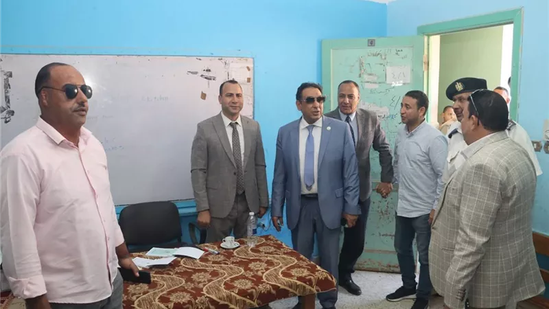 جمال الدين يتفقد عدد من اللجان بسمسطا والفشن باليوم الثاني لانتخابات النواب