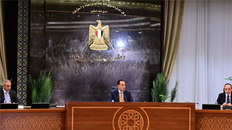 رئيس الوزراء: مصر أصبحت مركزاً عالمياً لصناعة الضفائر الكهربائية للسيارات