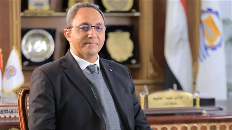 محافظ قنا: لجان جاهزة على أعلى مستوى وتسهيلات خاصة لكبار السن وذوي الهمم