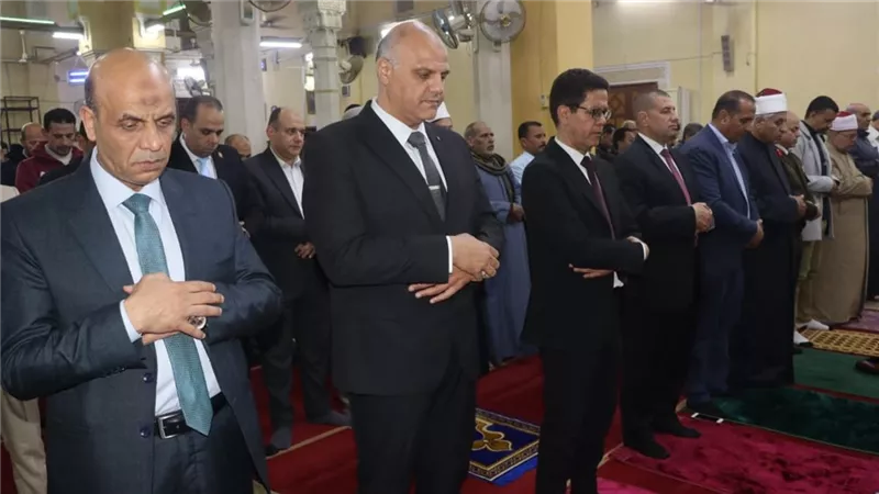 في ختام الشهر الفضيل..محافظ القليوبية ورئيس جامعة بنها يشهدان احتفالية ليلة القدر  