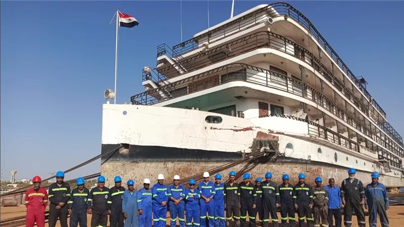 الشركة المصرية البورسعيدية تبدأ عمليات الصيانة خلف السد العالي