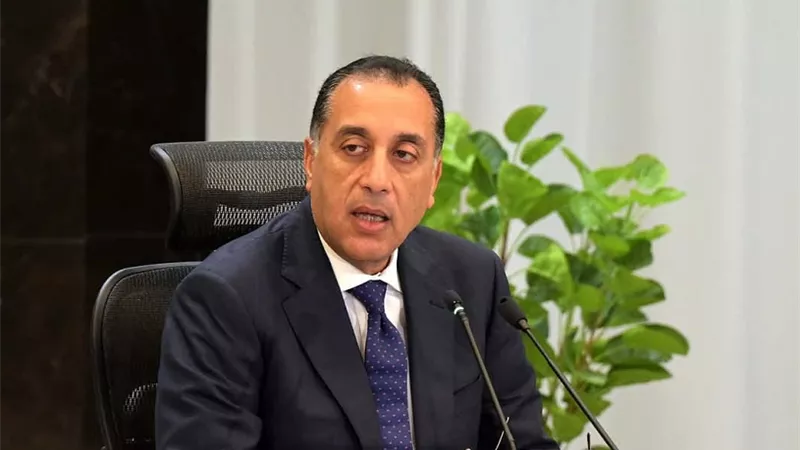 رئيس الوزراء يتابع آخر مستجدات برنامج الطروحات الحكومية