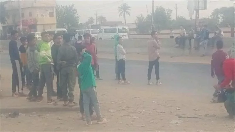 مصرع شاب مجهول الهوية في انقلاب دراجة نارية بالفيوم