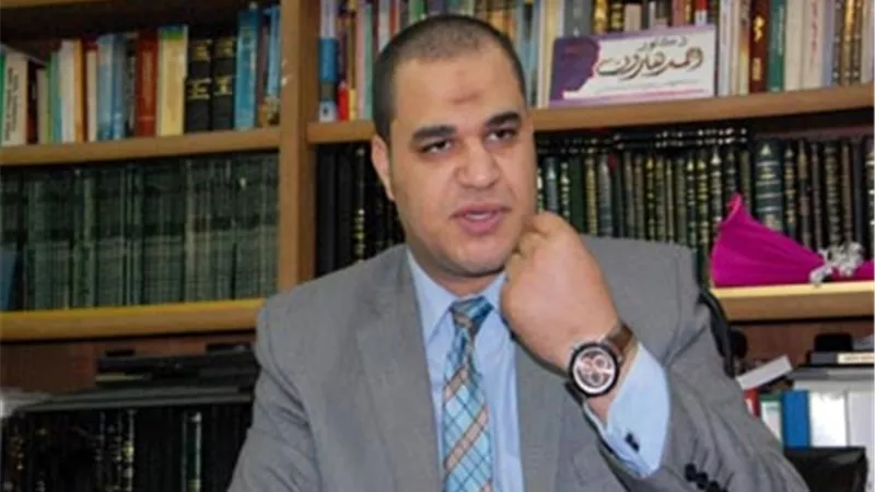 الدكتور أحمد هارون يوضح الفرق بين الاتزان والتوازن النفسي |فيديو