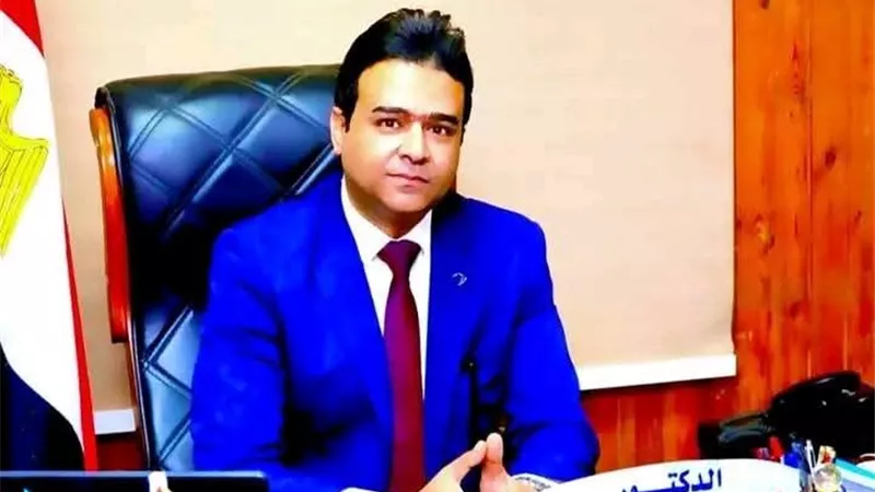 وكيل صحة سوهاج يعتمد حركة تنقلات مديري المستشفيات والإدارات الصحية 