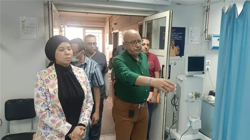 جولة داخل مستشفى حميات قنا لمتابعة الخدمات العلاجية |صور
