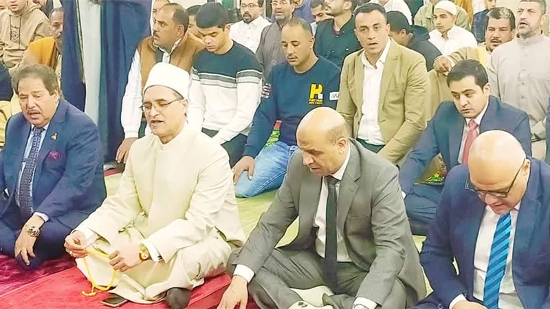 وكيل أوقاف القليوبية ورئيس جامعة بنها يشهدان صلاة العيد من مسجد ناصر ببنها 