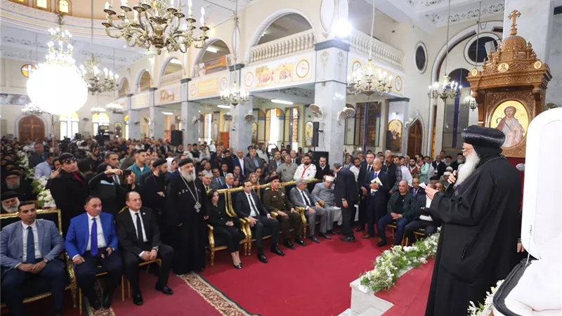 البابا تواضروس يترأس صلوات تجنيز الأنبا باخوميوس بكرمة مارمرقس بدمنهور| صور