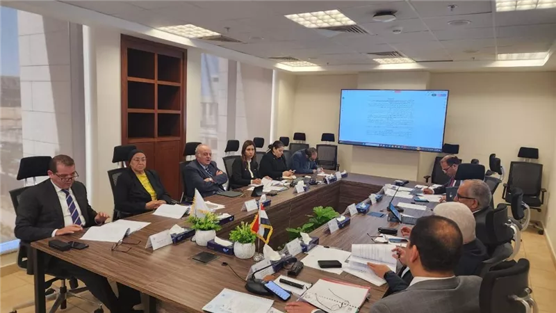  التأمين الصحي الشامل يعلن تجديد التعاقد مع الشركة المصرية لنقل البيانات