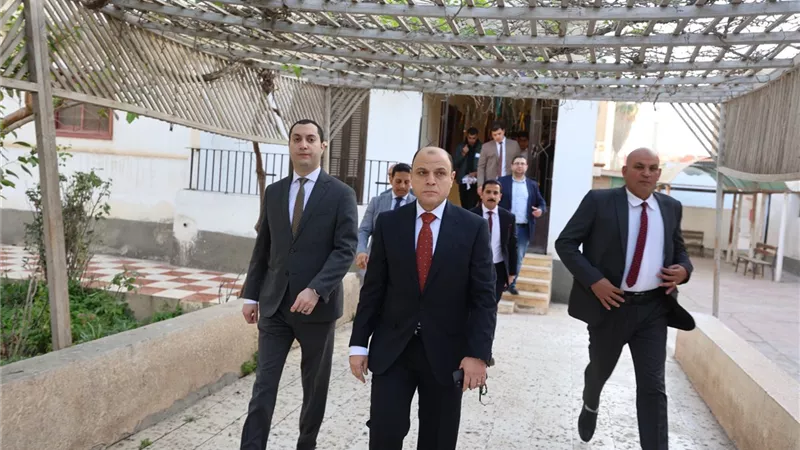 محافظ كفرالشيخ يزور دار الأيتام الرضع ويوجه بتقديم الرعاية الكاملة لهم