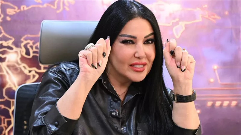 سمية الخشاب في ندوة بـ«نيوز رووم»: توجه نصائح للرجال والنساء لتجنب المشاكل في العلاقات