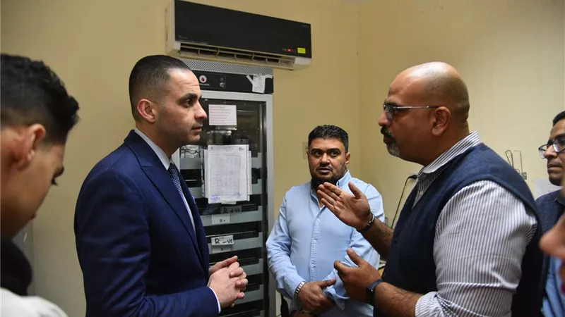 نائب وزير الصحة: توفير سيارات للزيارات المنزلية وتجهيز إسعاف لمرضى الأسنان بمطروح