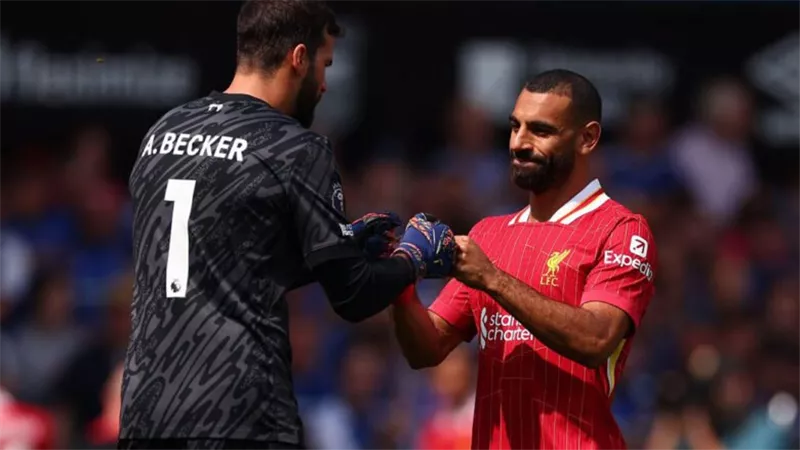 محمد صلاح يقود تشكيل ليفربول أمام إيفرتون في قمة الدوري الإنجليزي 