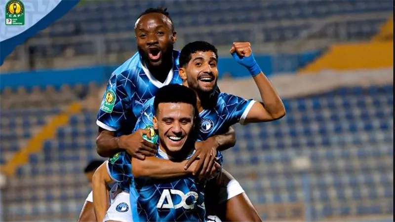 بيراميدز يتقدم بشكوى ضد مسؤولي الجيش الملكي بسبب تعرض البعثة لمضايقات 