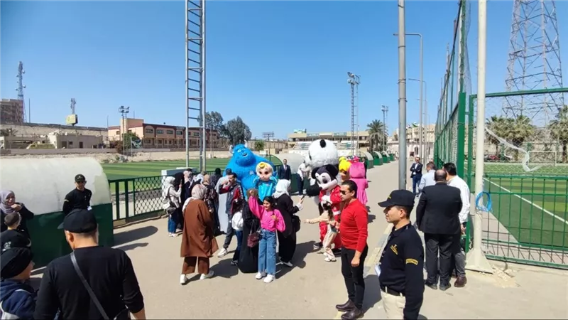 لمشاركتهم فرحة العيد.. جامعة بنها تنظم حفلا ترفيهيا للأطفال الفلسطينين المرافقين لمصابي غزة