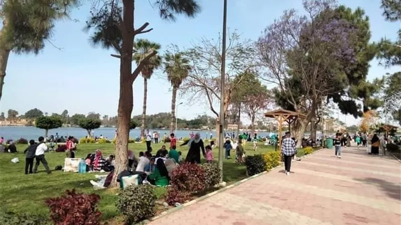 القناطر الخيرية تحتضن زوارها في ثالث أيام عيد الفطر المبارك (فيديو)