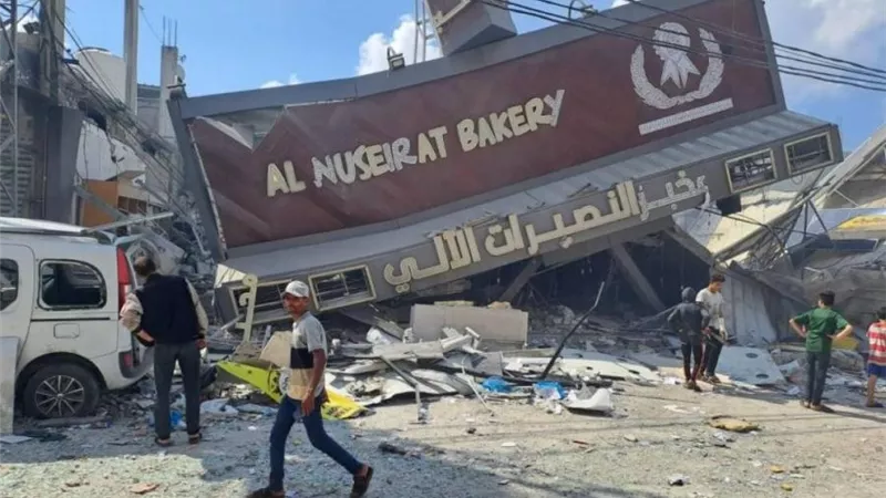 مدير المنظمات الأهلية الفلسطينية: إغلاق المخابز فى غزة ينذر بكارثة |فيديو