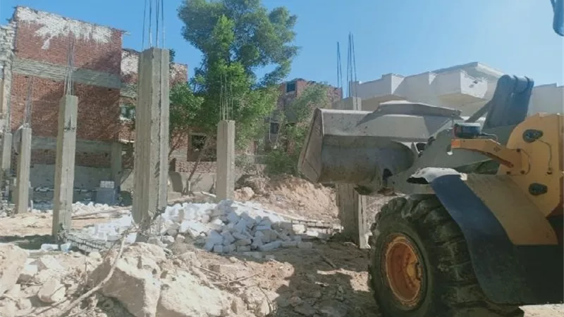 التنمية المحلية: الجهات المعنية تعاملت بحزم مع محاولات البناء المخالف (فيديو)