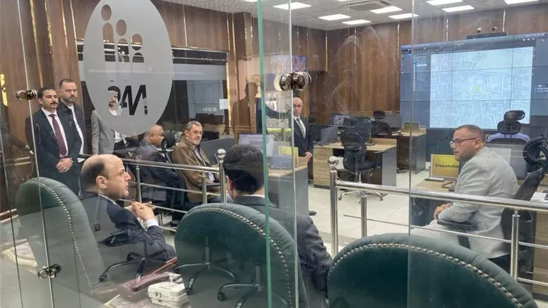 من مركز سيطرة الشبكة الوطنية.. محافظ كفر الشيخ يتابع  سير الخدمات بالمدن والقرى