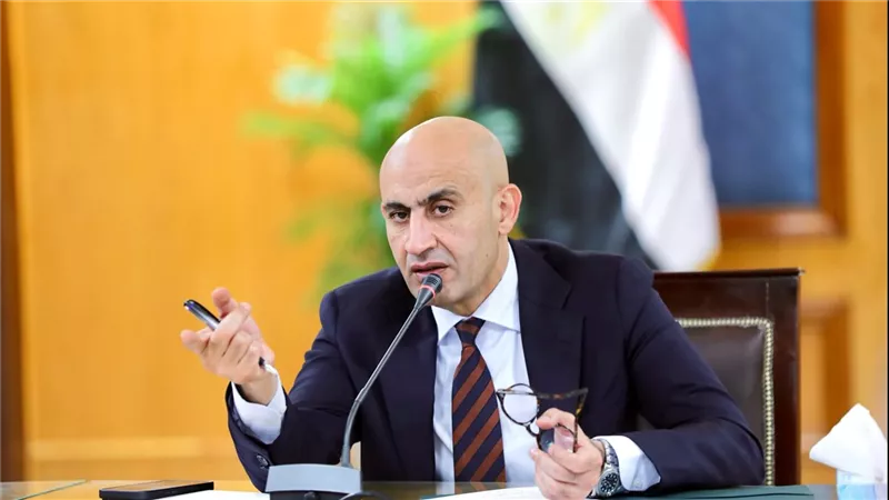 رسميا.. وزير التعليم يقرر تعميم نظام البوكليت في امتحانات نهاية العام للشهادة الإعدادية