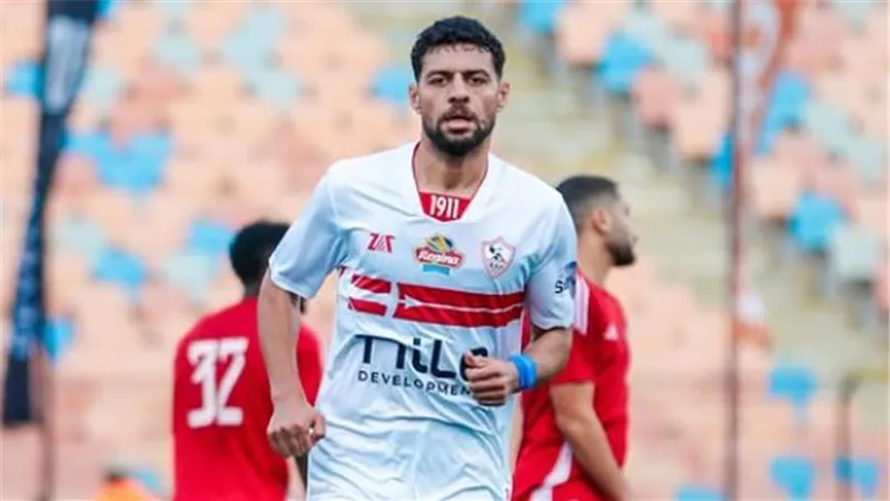 يغيب عن الزمالك لمدة شهر .. إصابة مصطفى شلبي بكسر في وجه القدم 