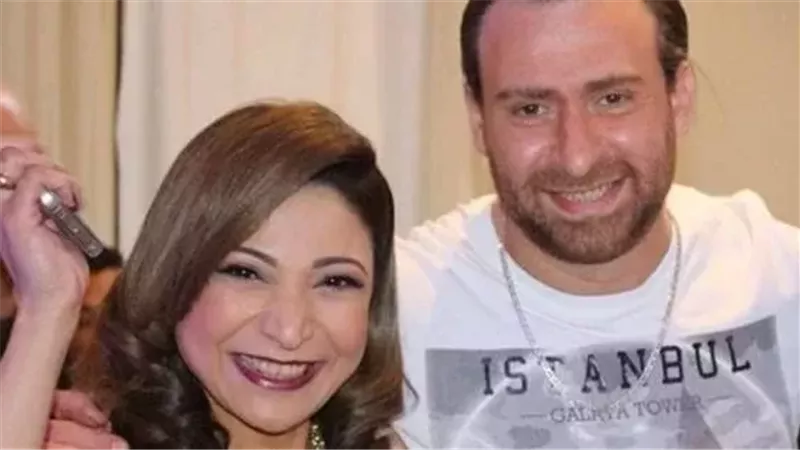 «ربنا يرحمها و يغفرلها».. أحمد زاهر ينعي زوجة الفنان نضال الشفعي 