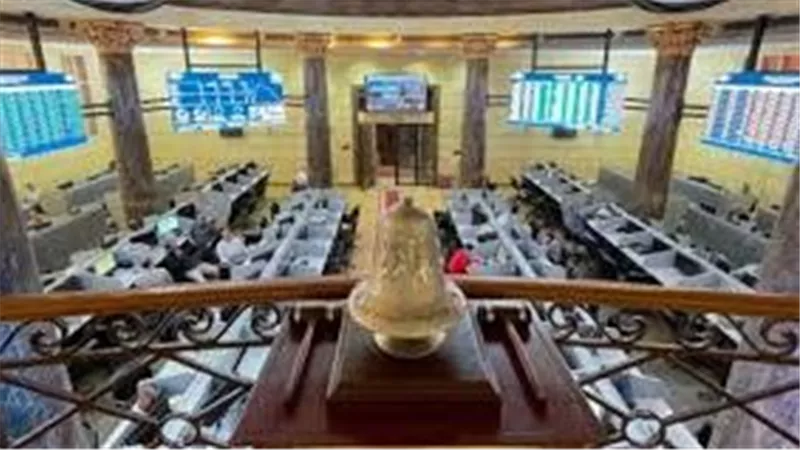 الارتفاع يخيم على مؤشرات البورصة في التعاملات الصباحية