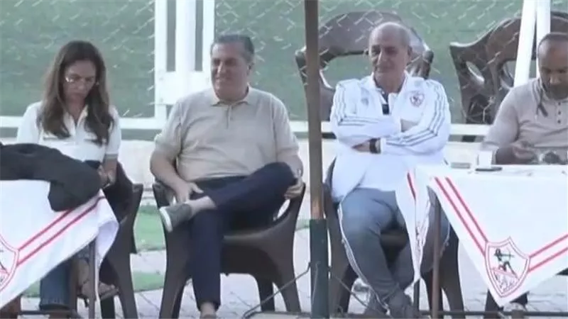 بحب المدير الفني إللي بيتابع بنفسه .. إعلامي يشيد بيبسيرو الزمالك لهذا السبب 