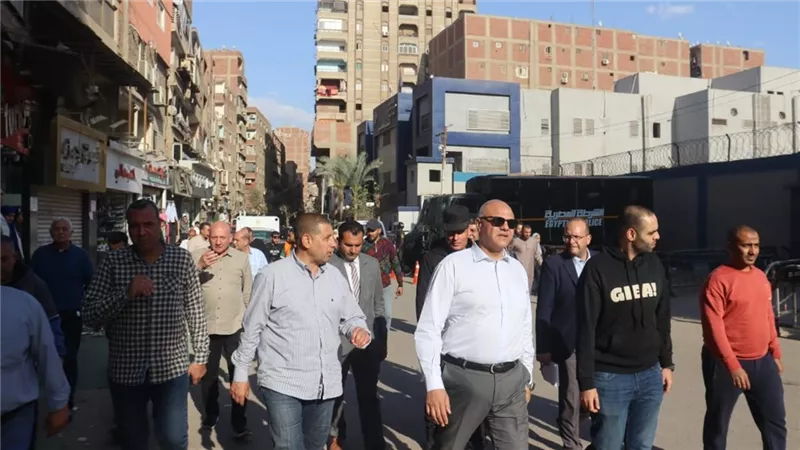 محافظ القليوبية يُتابع الحالة العامة للنظافة ورفع الإشغالات بمدينتي الخصوص والخانكة