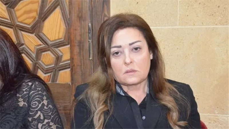 وفاة جديدة في الوسط الفني.. نهال عنبر تعلن وفاة شقيقها الوحيد