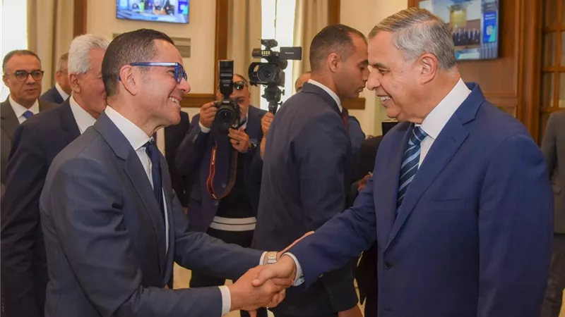 وزير الاستثمار ومحافظ الإسكندرية يلتقيان مجلس إدارة الغرفة التجارية ومجتمع الأعمال